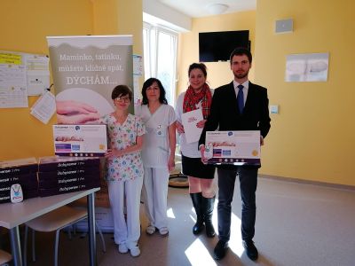 Novorozené děti ve Šternberku bude hlídat 10 nových monitorů dechu