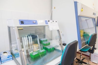 Nemocnice Prostějov, Přerov a Šternberk začne nově testovat na SARS-CoV-2 také samoplátce