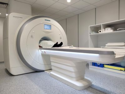 Nová magnetická rezonance se v Nemocnici AGEL Šternberk osvědčila. Loni bylo vyšetřeno přes 2 000 pacientů