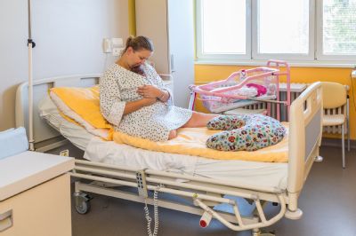 Duben, měsíc císařských porodů, si připomínají také v Nemocnici AGEL Šternberk