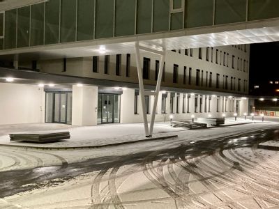 Dokončení nového interního pavilonu Nemocnice AGEL Šternberk se blíží ke konci, pacientům se otevře letos v létě